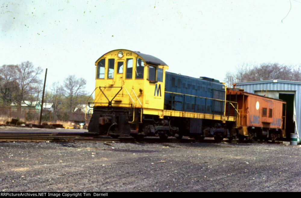 LI 458, C-70 on the wye.